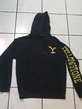 Like new "Yellowstone" Dutton Ranch black hoodie Sweatshirt, logo sleeve text